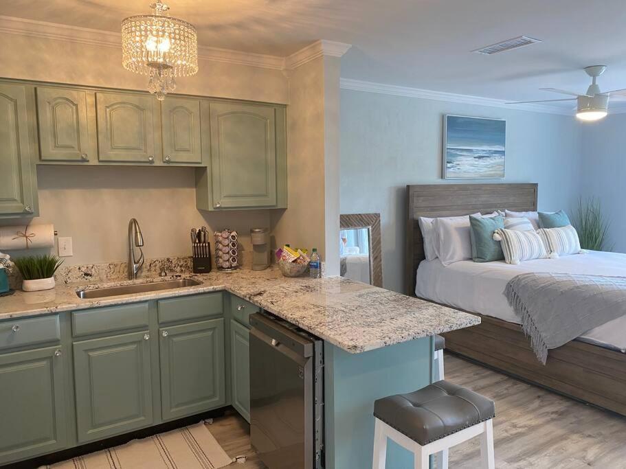 Destin Bliss! Your Dream Studio Condo On Holiday Isle! Exterior foto